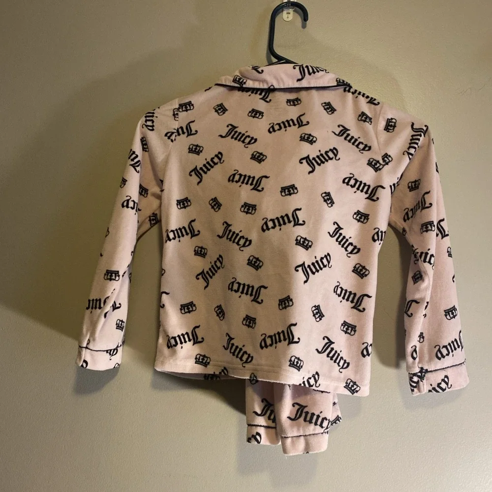 Juicy Couture Girls Pink Logo 2-Piece Soft Pajama PJ Sleep Set 6/6x Button Up